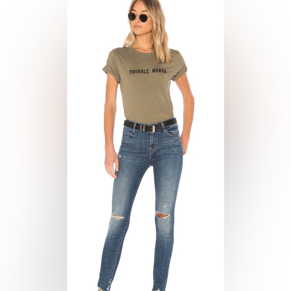 J Brand High rise destructed skinny medium wash size 25